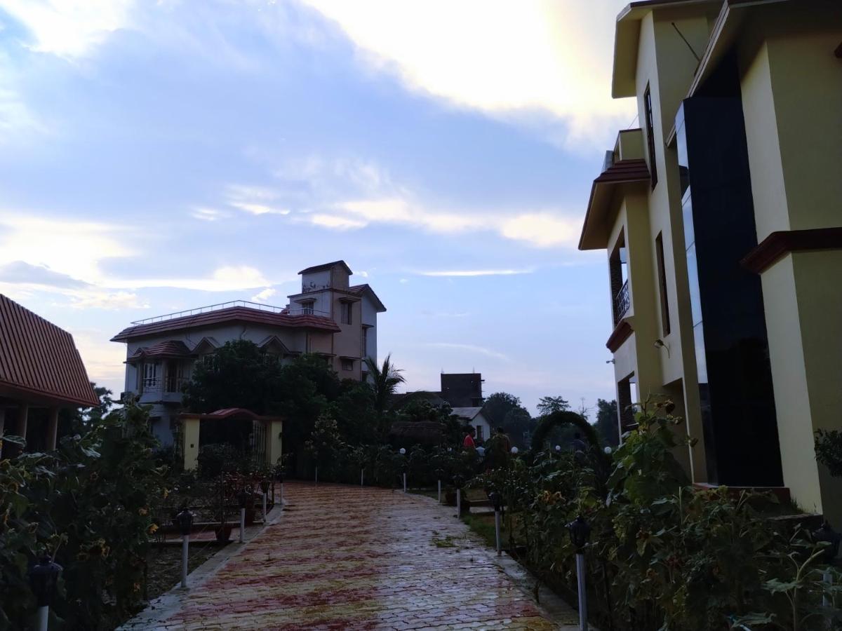 Mayabon Resort Bolpur Shānti Niketan Exteriér fotografie